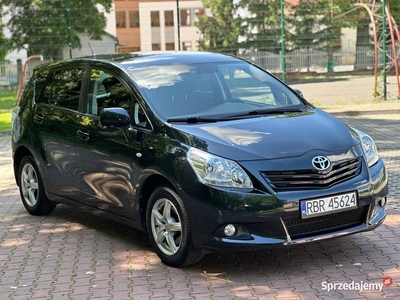 Toyota Verso 1.6 Benzyna 2012 LIFT