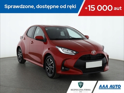 Toyota Yaris IV Hatchback 1.5 Dynamic Force 125KM 2022