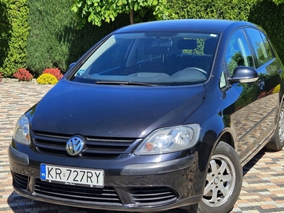 Volkswagen Golf V Hatchback 1.4 i 16V 75KM 2005