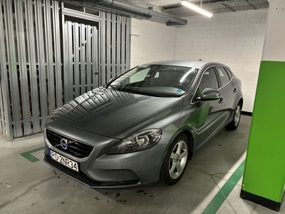 Volvo V40 2.0 Diesel - oszczędny, wygodny i niezawodny