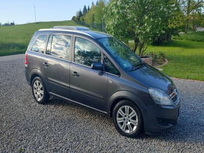 Opel Zafira B 2009 COSMO 1,7 Diesel 125 KM