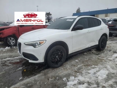 Alfa Romeo Stelvio 2021