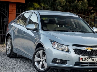 Chevrolet Cruze Sedan 1.8 16V DOHC 141KM 2009