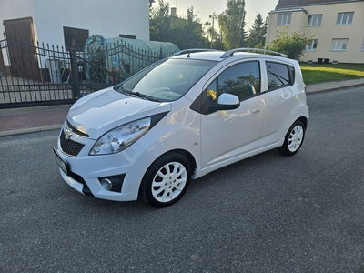 Chevrolet Spark II Hatchback 1.2L DOHC 81KM 2012