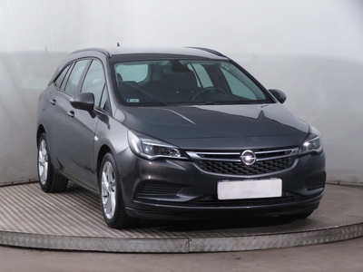 Opel Astra 2017 1.6 CDTI 129067km Kombi