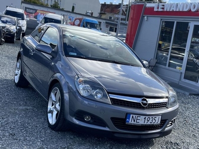 Opel Astra GTC Benzyna