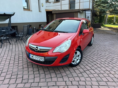 Opel Corsa D Hatchback 1.2 Twinport ECOTEC 70KM 2011