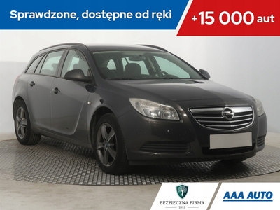 Opel Insignia I Sports Tourer 2.0 CDTI ECOTEC 130KM 2013