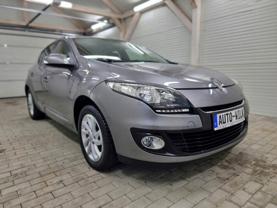 Renault Megane III Hatchback Facelifting 1.6 16v 100KM 2013