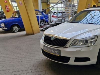 Skoda Octavia II Kombi 1.6 TDI CR DPF 105KM 2010