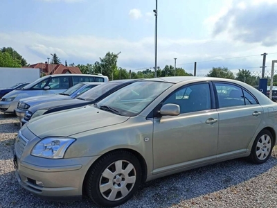 Toyota Avensis II Sedan 1.8 VVT-i 129KM 2004