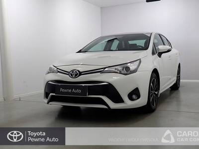 Toyota Avensis III Sedan Facelifting 2015 2.0 D-4D 143KM 2018