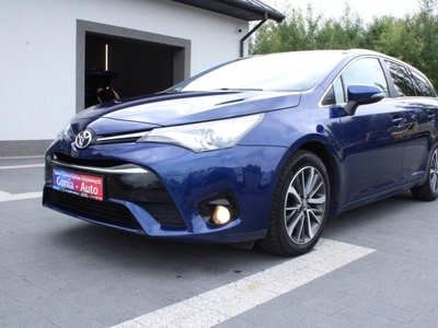 Toyota Avensis III Wagon Facelifting 2015 2.0 D-4D 143KM 2017