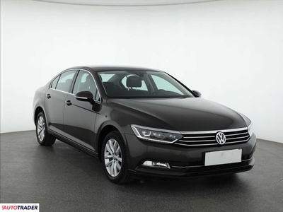 Volkswagen Passat 1.8 177 KM 2015r. (Piaseczno)