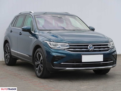 Volkswagen Tiguan 2.0 147 KM 2023r. (Piaseczno)