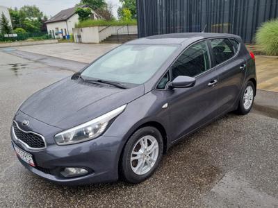 Kia Ceed II Hatchback 5d 1.4 DOHC 100KM 2012