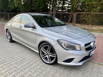 Mercedes Benz CLA180 R 2014