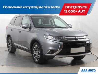 Mitsubishi Outlander III SUV Facelifting 2017 2.0 150KM 2017