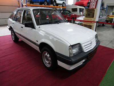 Opel Ascona C Sedan 1.6 N 75KM 1987