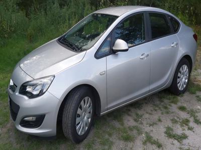 Opel Astra J Sedan 1.6 Twinport ECOTEC 115KM 2015