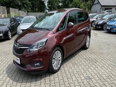 Opel Zafira C Tourer Facelifting 1.4 Turbo 140KM 2017