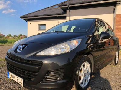 Peugeot 207 Hatchback 5d 1.4 VTi 95KM 2010