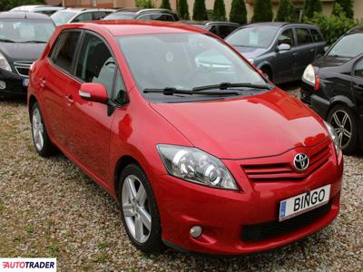 Toyota Auris 1.6 benzyna 132 KM 2010r. (Harklowa)