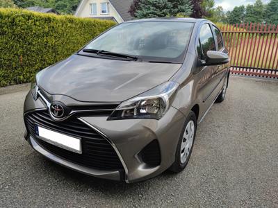 Toyota Yaris III Hatchback 5d Facelifting 1.33 Dual VVT-i 99KM 2016