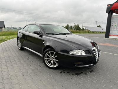 Używane Alfa Romeo GT - 15 500 PLN, 231 280 km, 2007