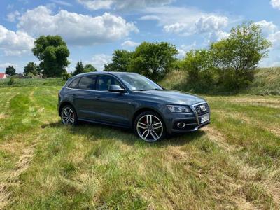 Używane Audi Q5 - 68 000 PLN, 300 000 km, 2010