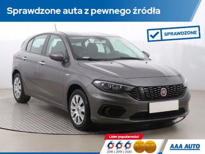 Używane Fiat Tipo - 46 000 PLN, 99 163 km, 2017