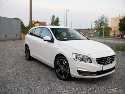 Używane Volvo V60 - 69 500 PLN, 66 000 km, 2017