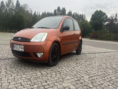 Używane Ford Fiesta - 5 250 PLN, 213 085 km, 2002