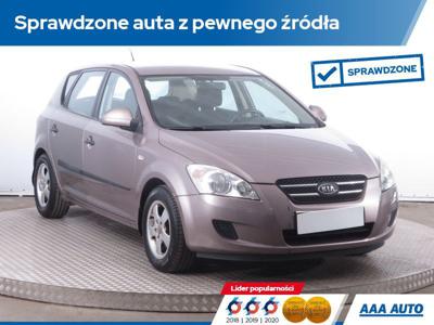 Używane Kia Ceed - 18 000 PLN, 136 210 km, 2007