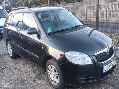 Używane Skoda Fabia - 10 500 PLN, 211 000 km, 2009