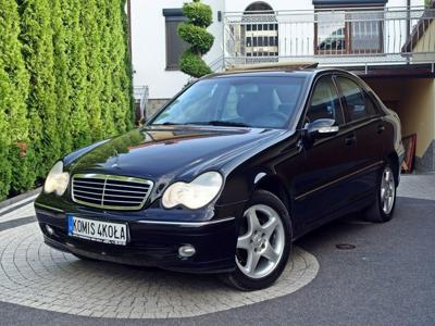 Używane Mercedes-Benz Klasa C - 15 900 PLN, 217 000 km, 2003