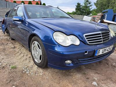 Używane Mercedes-Benz Klasa C - 6 900 PLN, 150 811 km, 2004