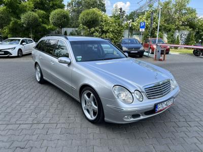 Używane Mercedes-Benz Klasa E - 14 700 PLN, 264 000 km, 2003