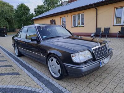 Używane Mercedes-Benz W124 (1984-1993) - 65 000 PLN, 257 000 km, 1993
