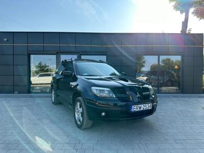 Używane Mitsubishi Outlander - 19 900 PLN, 300 000 km, 2006