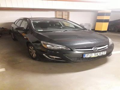 Używane Opel Astra - 24 900 PLN, 221 000 km, 2013