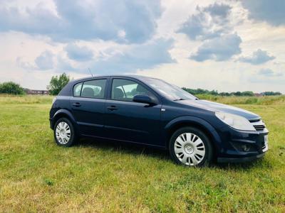 Używane Opel Astra - 12 500 PLN, 237 000 km, 2007