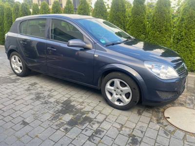 Używane Opel Astra - 12 600 PLN, 217 200 km, 2006