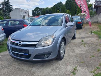 Używane Opel Astra - 13 700 PLN, 140 397 km, 2006