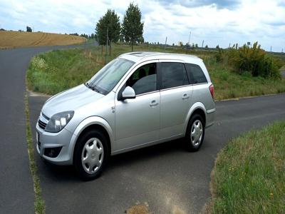 Używane Opel Astra - 16 999 PLN, 165 000 km, 2010