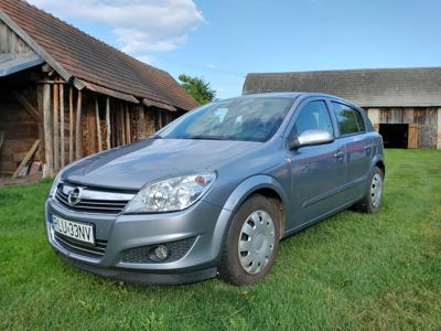 Używane Opel Astra - 17 000 PLN, 203 228 km, 2008