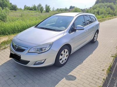 Używane Opel Astra - 18 900 PLN, 145 000 km, 2011