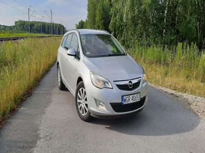 Używane Opel Astra - 18 999 PLN, 200 250 km, 2011