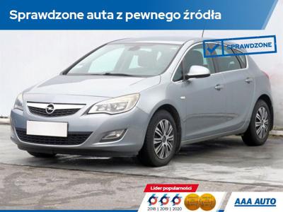 Używane Opel Astra - 20 000 PLN, 169 809 km, 2010