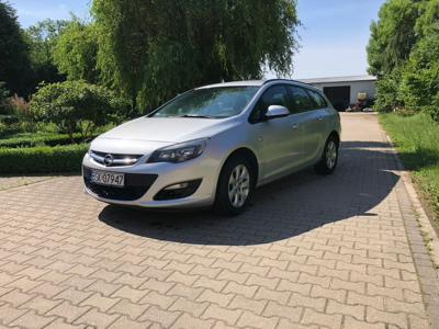 Używane Opel Astra - 25 900 PLN, 240 000 km, 2016